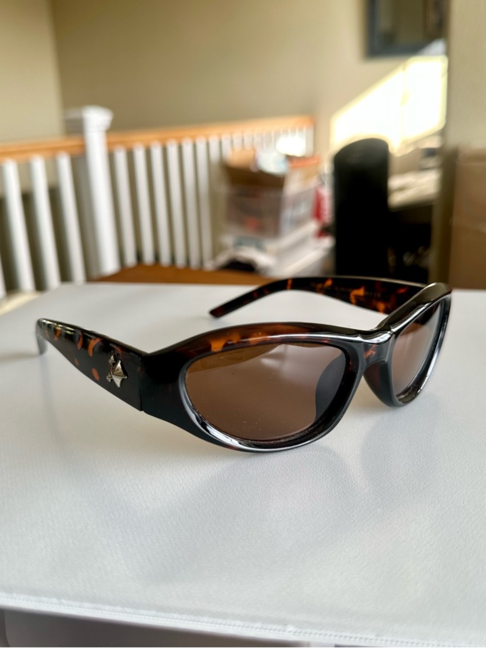 MINISOLife Cat-Eye Women’s Sunglasses - Brown Lenses